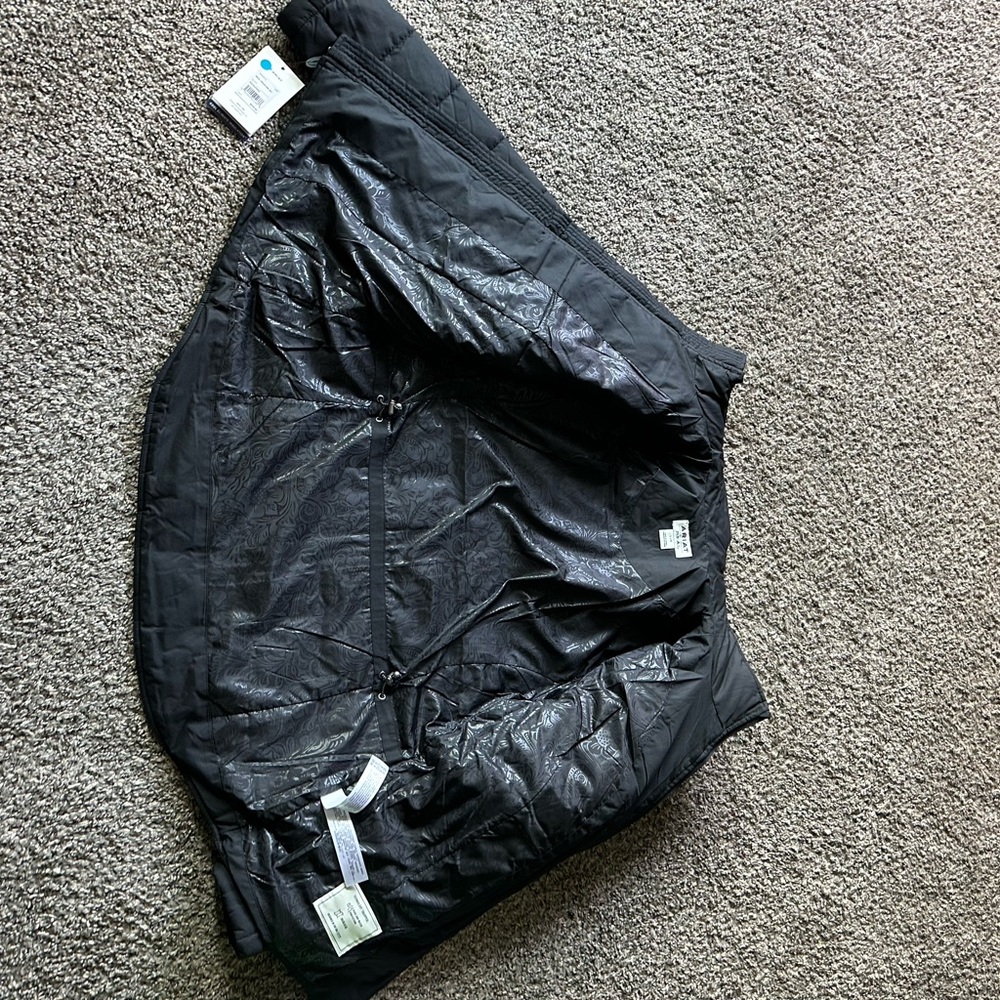 Ariat Black Insulated Jacket - Picture 7 of 7